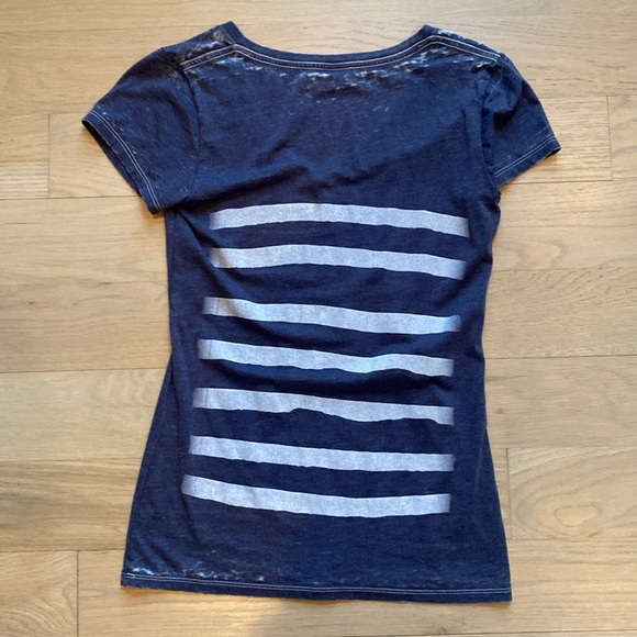 Disney Minnie Mouse Fitted Tee - Runs Small - Picture 5 of 5